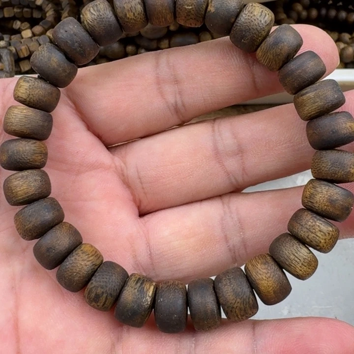 玖***柒沉香手串张勺子手串9克