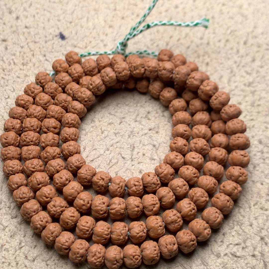 金刚菩提吊坠飞碟万选老树籽金刚菩提佛手