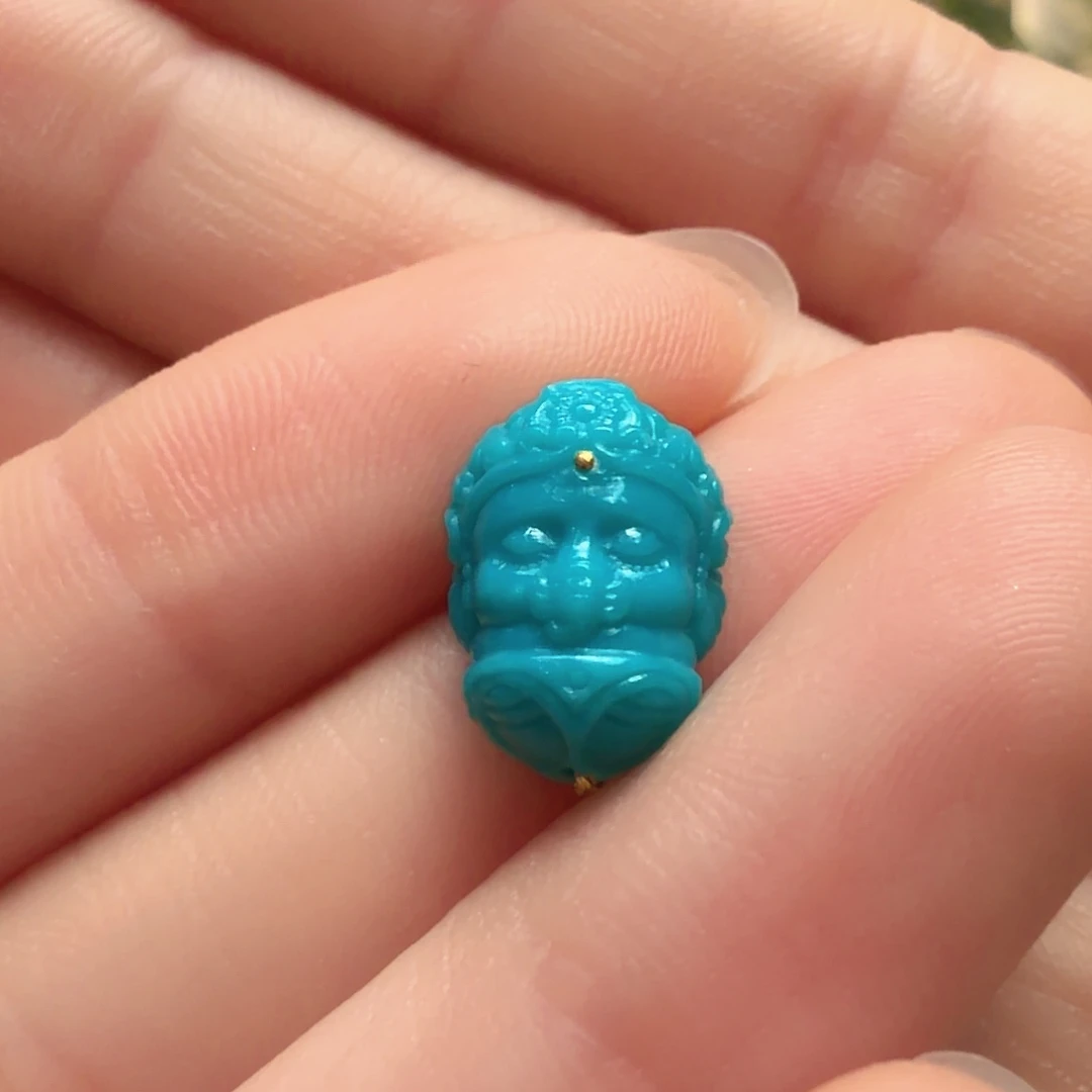 绿松石未镶嵌颈饰