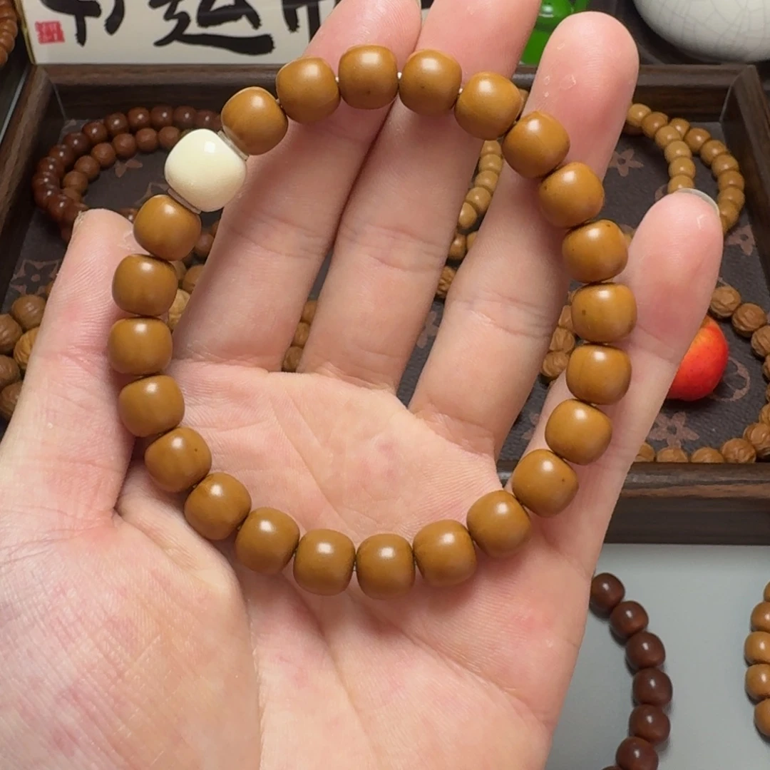 猴头核桃吊坠练手款老型黑点