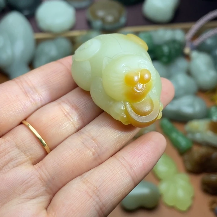 【闪购商品】颈饰未镶嵌和田玉上新且末糖发财猫折后价2640