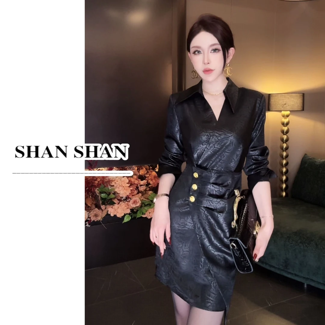 SS 姗姗.秋季新款韩系藏肉修身纹理褶皱衬衫连衣裙 50870029-859