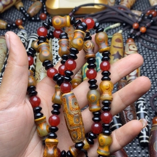 玛瑙/玉髓颈饰未镶嵌ヾ****！