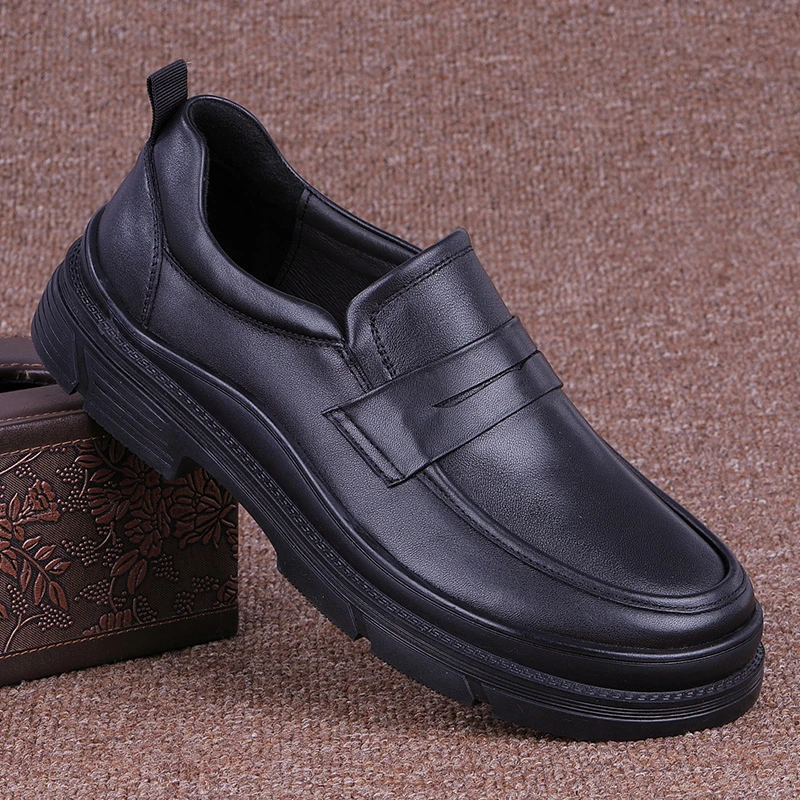 潮牌男士皮鞋春夏新款透气头层牛皮鞋防滑软底套脚商务休闲鞋真皮