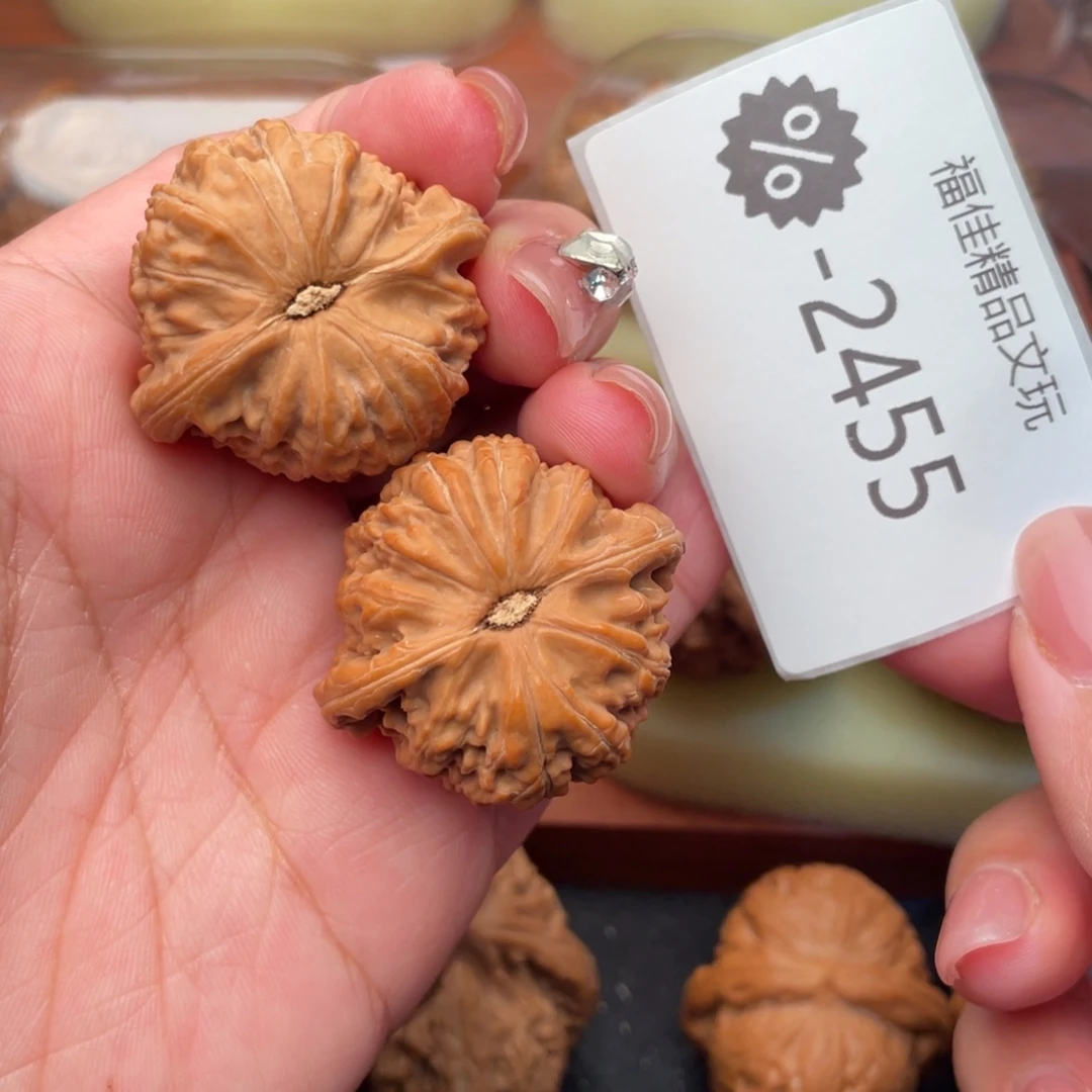 把件文玩核桃37头货白狮子