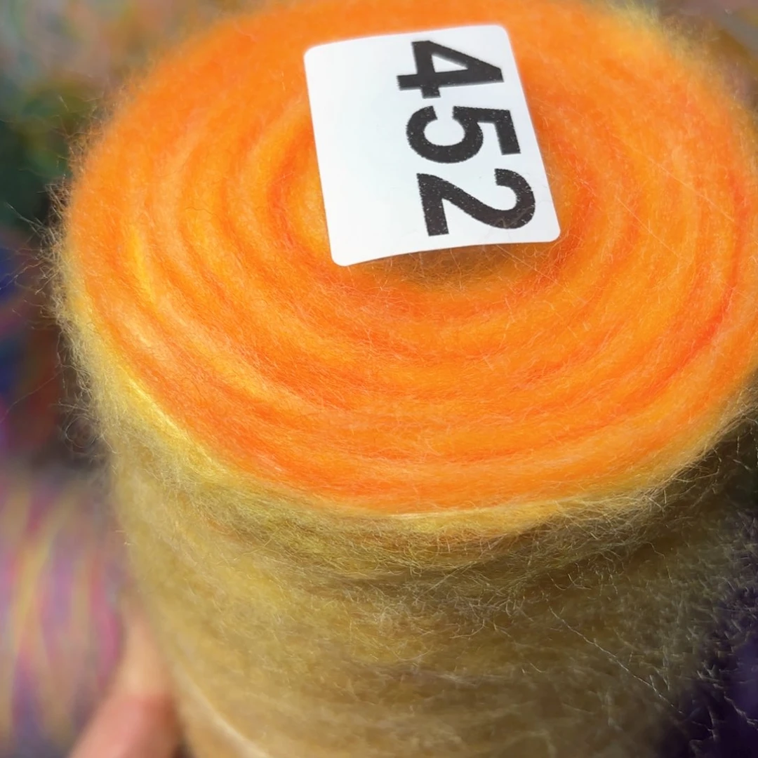 织绣452号正马海毛一桶6两枫叶