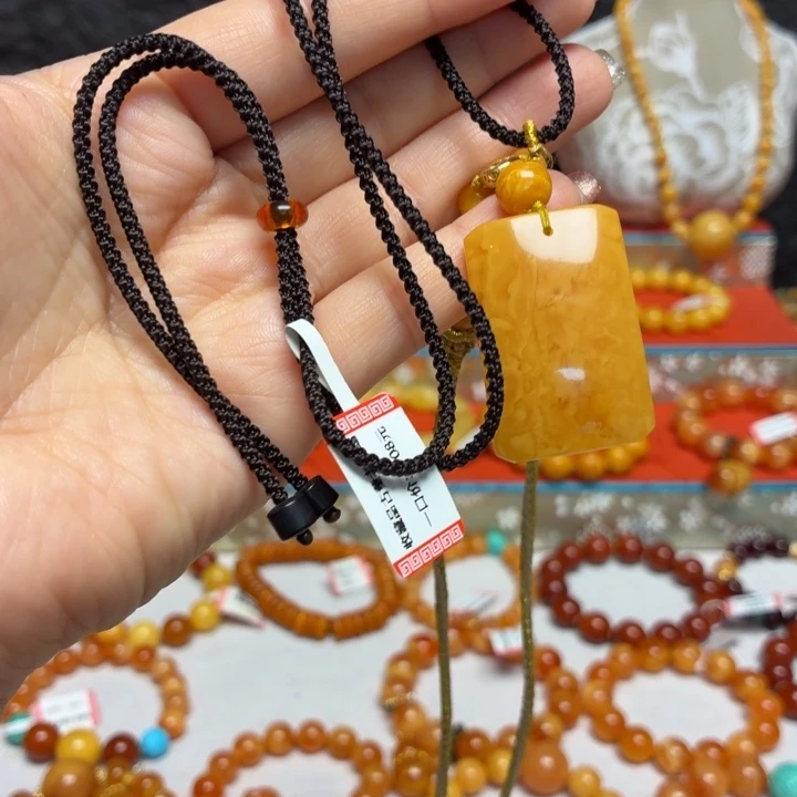 花****蜜蜡未镶嵌颈饰项链定制