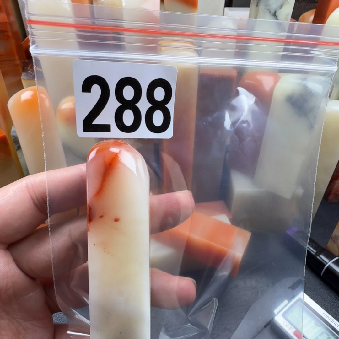 Q***S老挝石yhhbnnnnnnnnnn