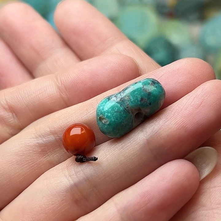 南红玛瑙未镶嵌颈饰