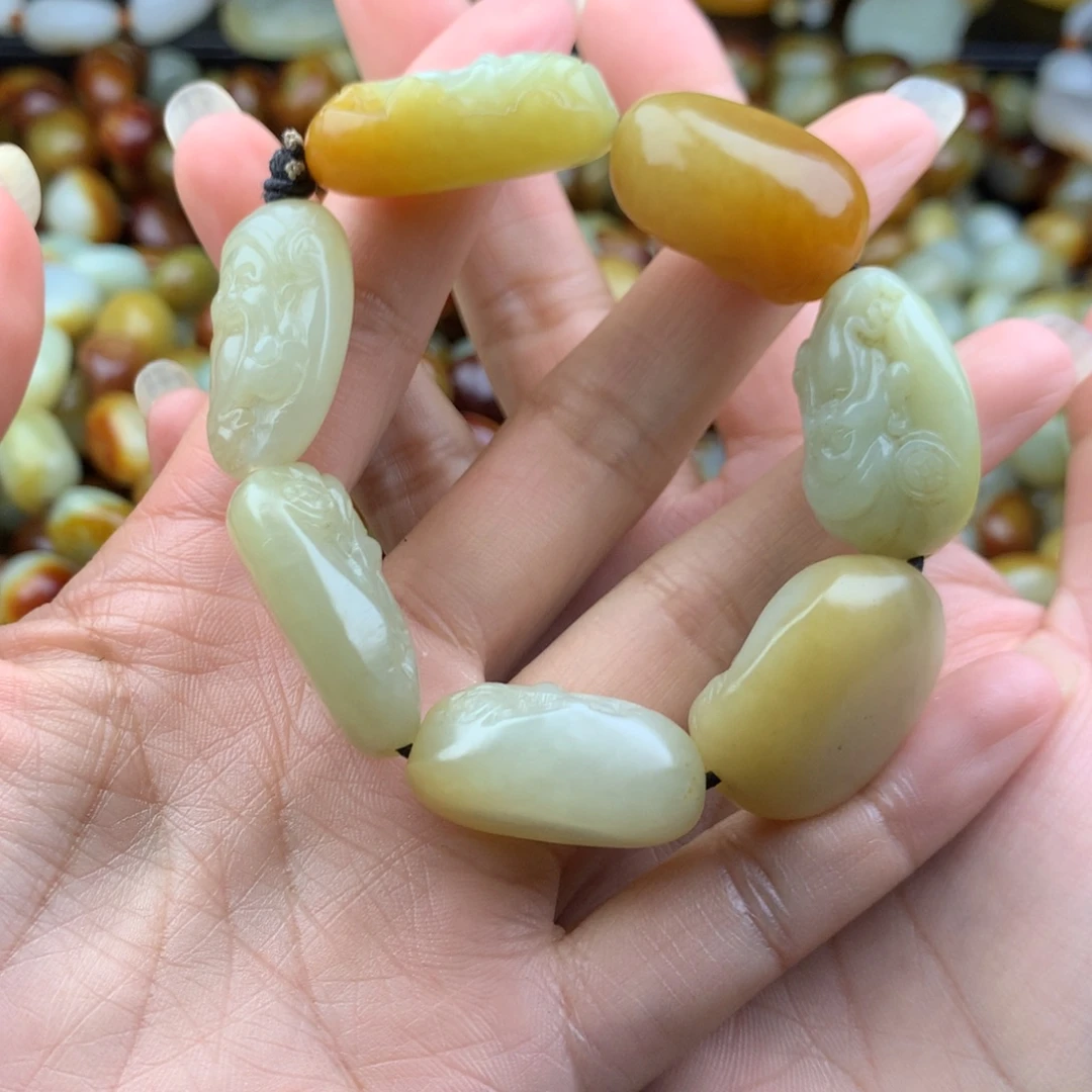 和田玉未镶嵌手链