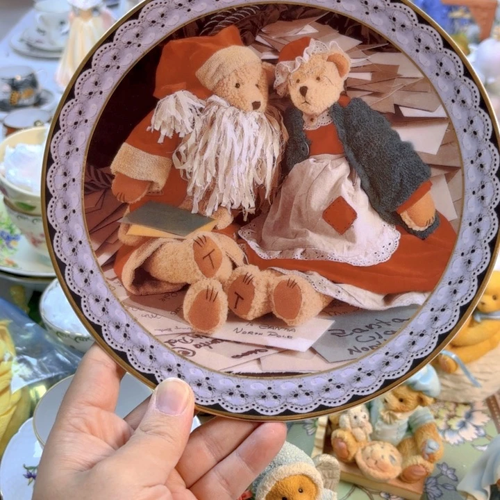 摆件欧洲中古瓷器好看冲鸭！