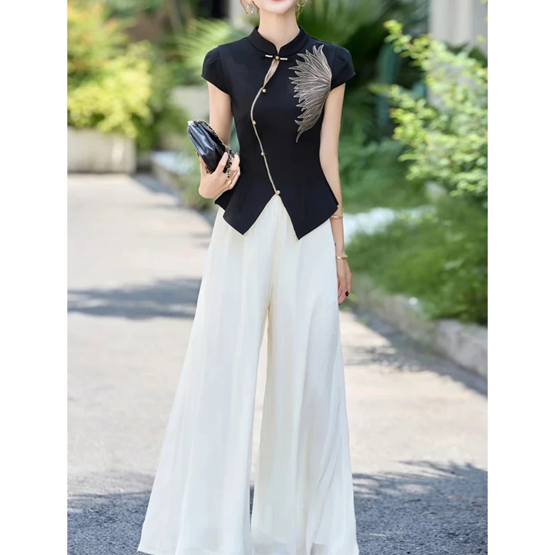 新中式时尚休闲套装女2025夏季新款复古刺绣盘扣气质上衣长裤套装