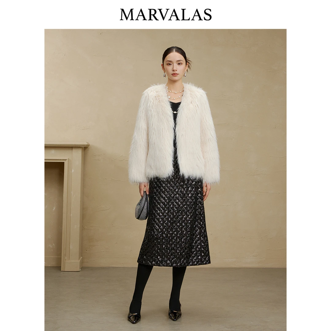 曼德诗时尚皮短外套2025冬季新款设计感V领纯色气质百搭上衣