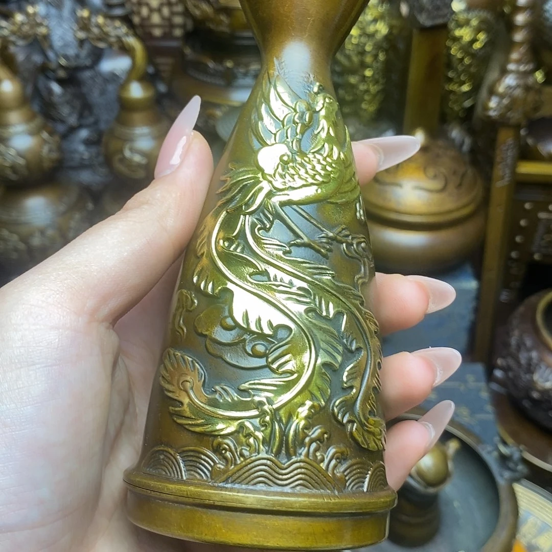 铜器摆件做工精良