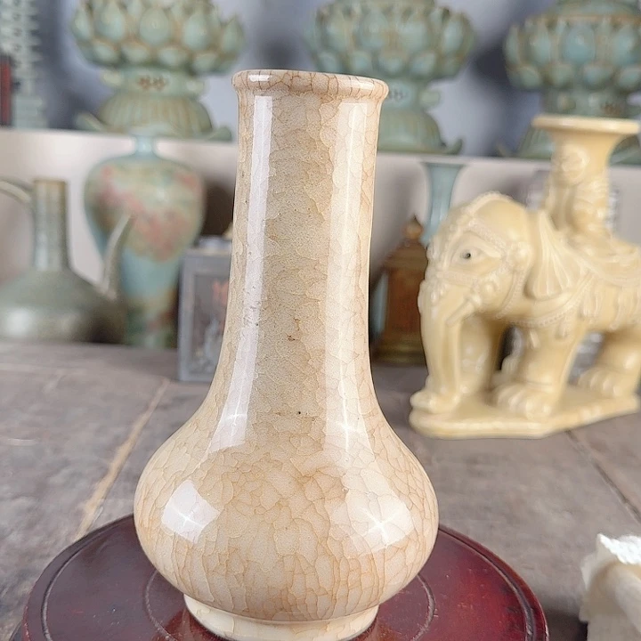 官窑直口瓶品相完美