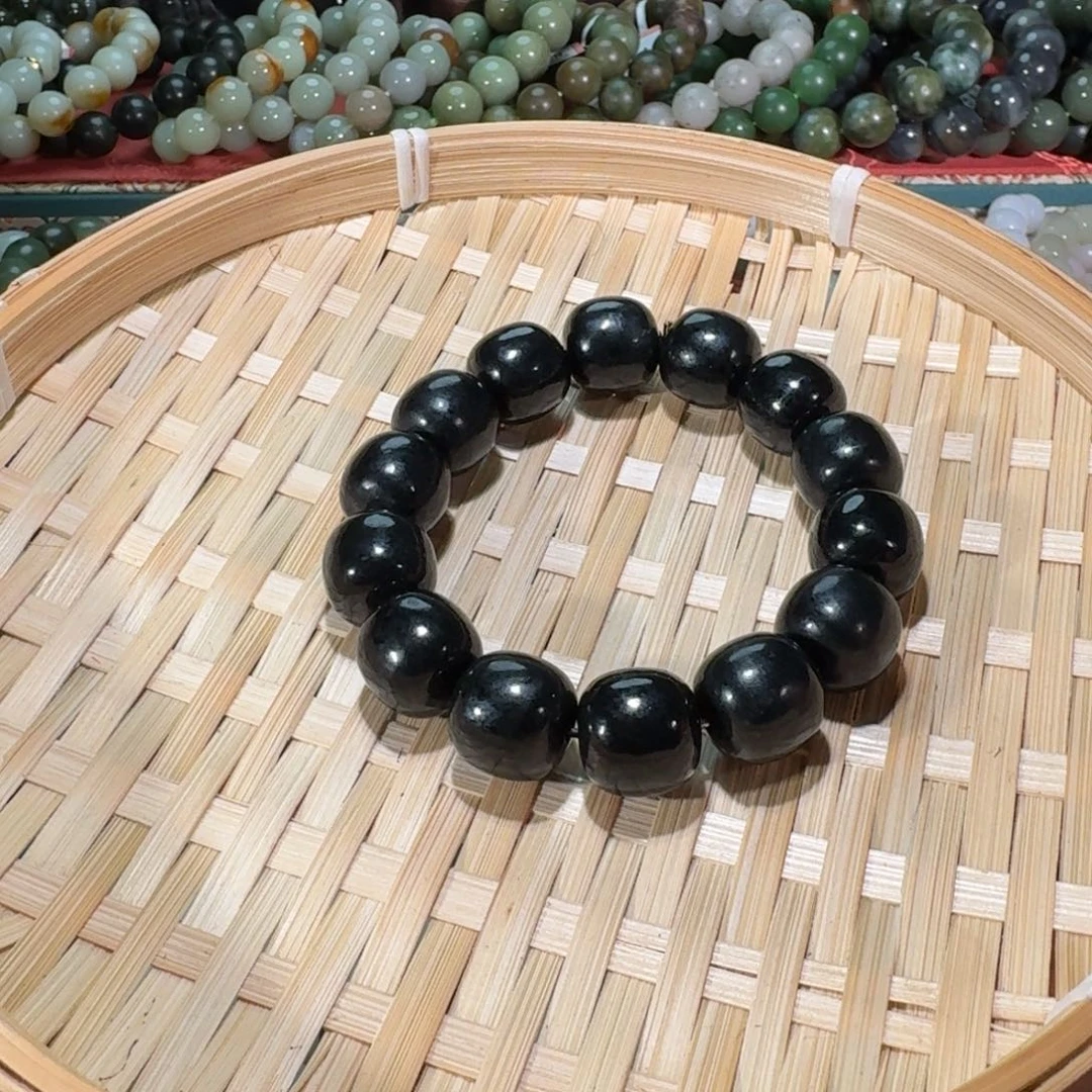 和田玉未镶嵌手链有包容