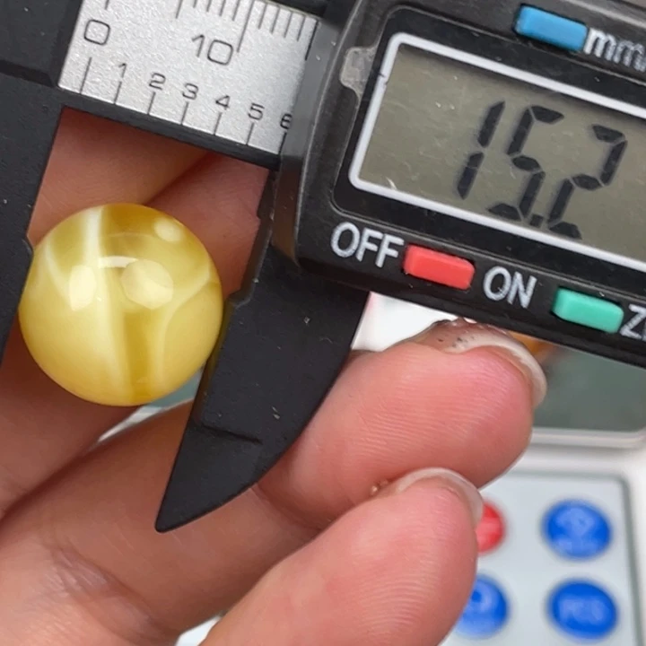 琥珀裸石未镶嵌蜜蜡535