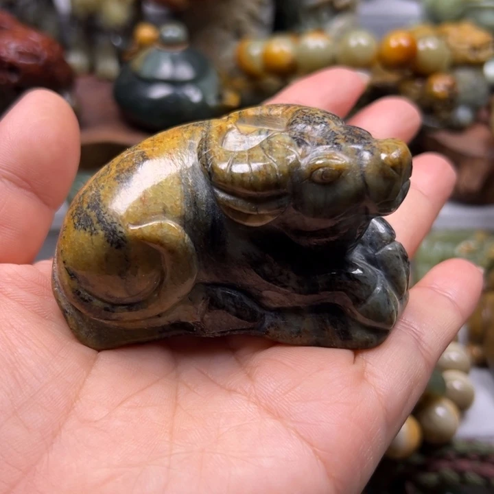 岫岩河磨玉（透闪石质玉）未镶嵌手串