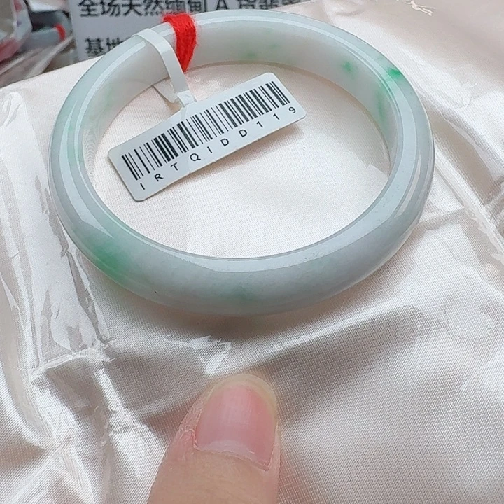 翡翠未镶嵌手镯60-119