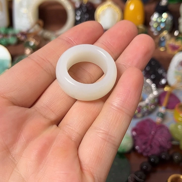 和田玉未镶嵌戒指漂亮漂亮漂亮漂亮