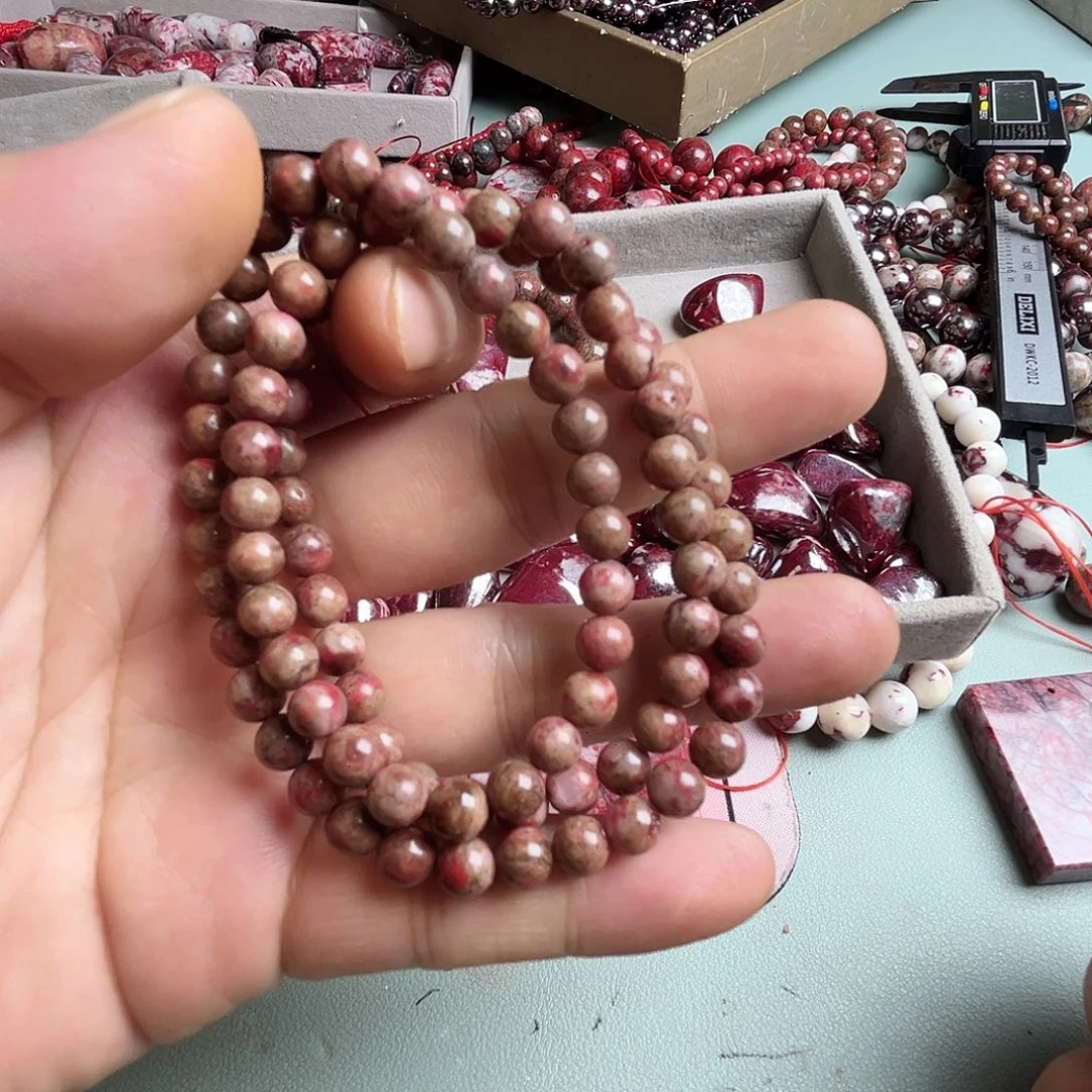 紫砂天然朱砂辰石吊坠