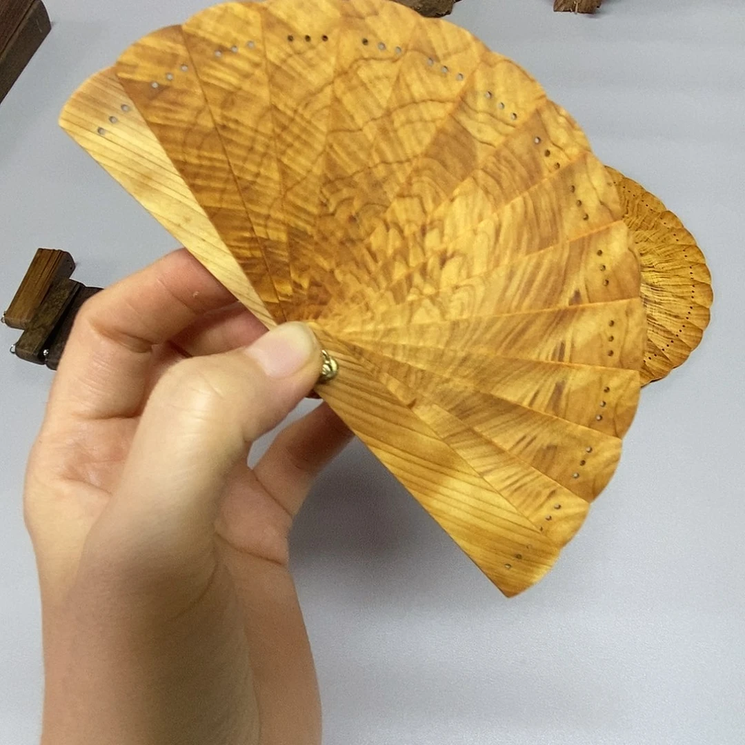 楠木光*太行崖柏8迷你折扇