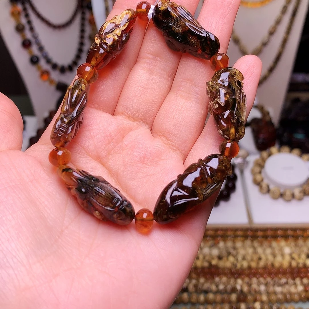 未镶嵌琥珀裸石琥珀