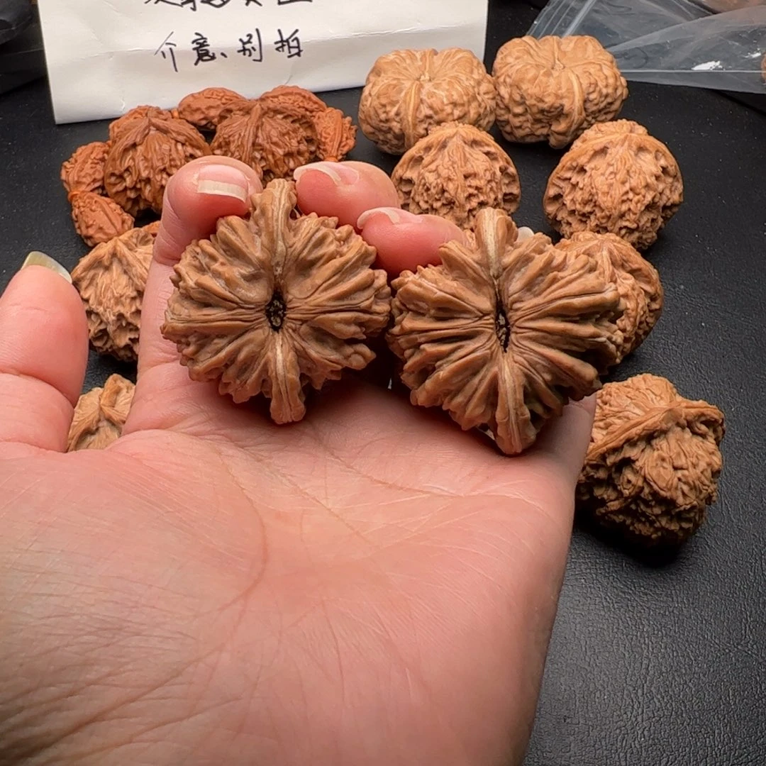 文玩核桃把件四座楼
