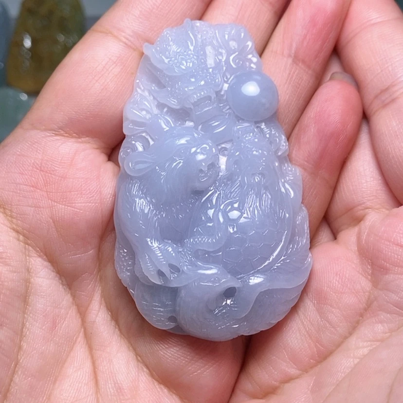 【闪购商品】翡翠未镶嵌颈饰木*。