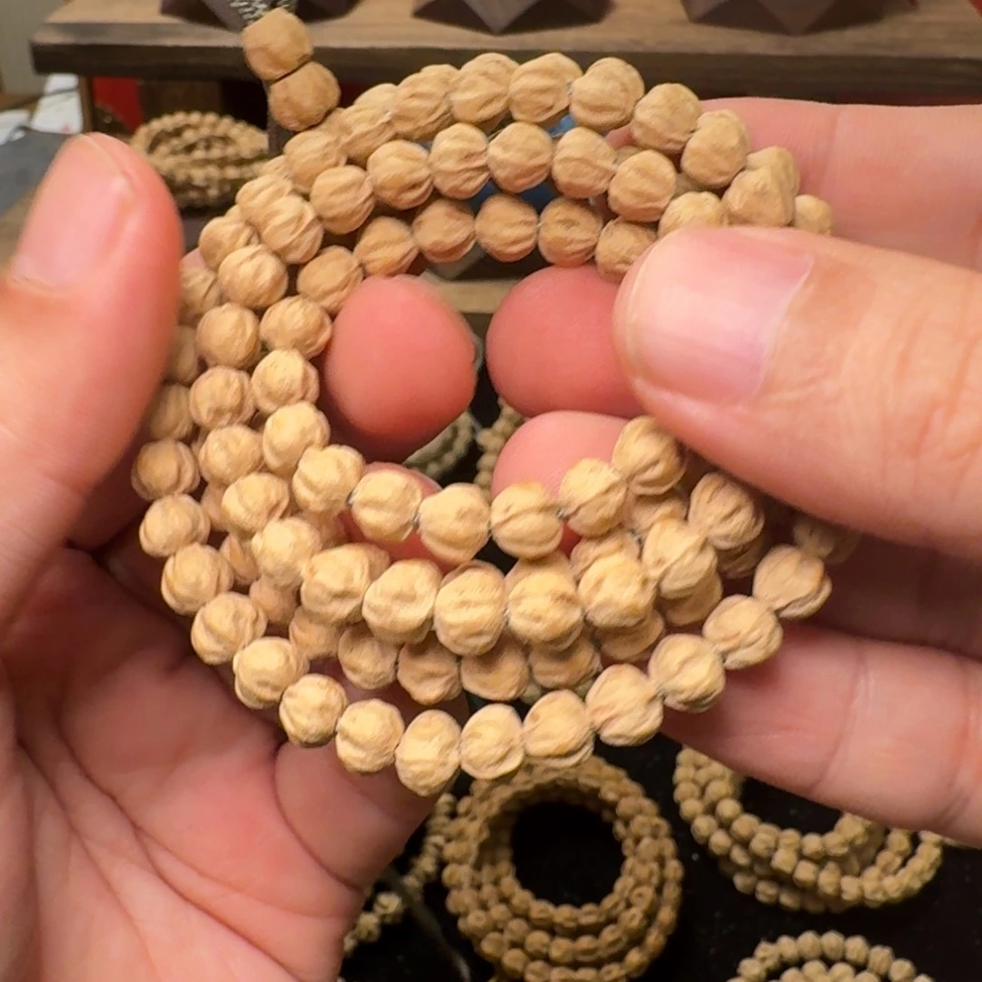 柏香籽/百香籽吊坠回*