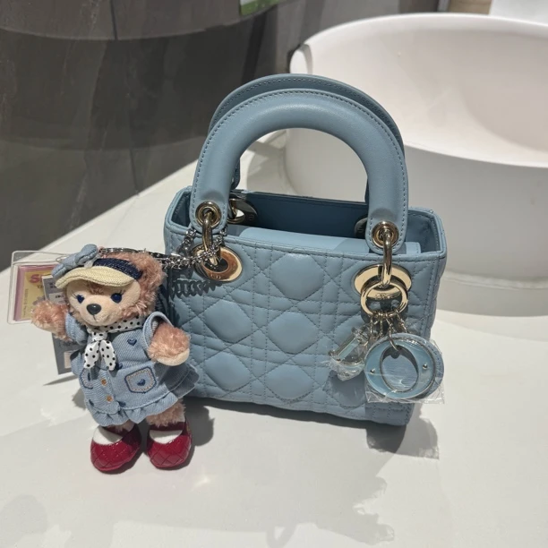 99新 DIOR/迪奥 闲置未使用 24年新款果冻扣三格戴妃浅蓝色链条包