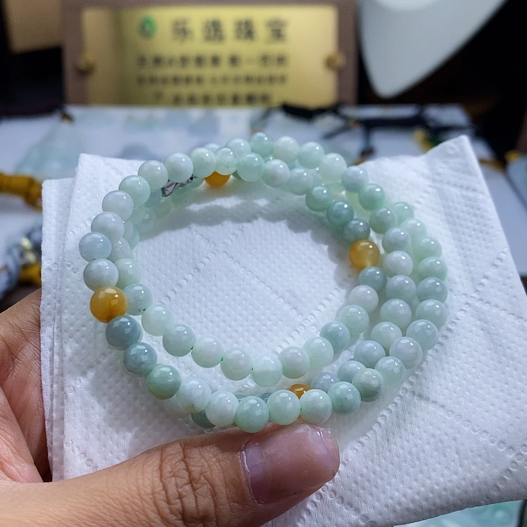 翡翠未镶嵌颈饰4977