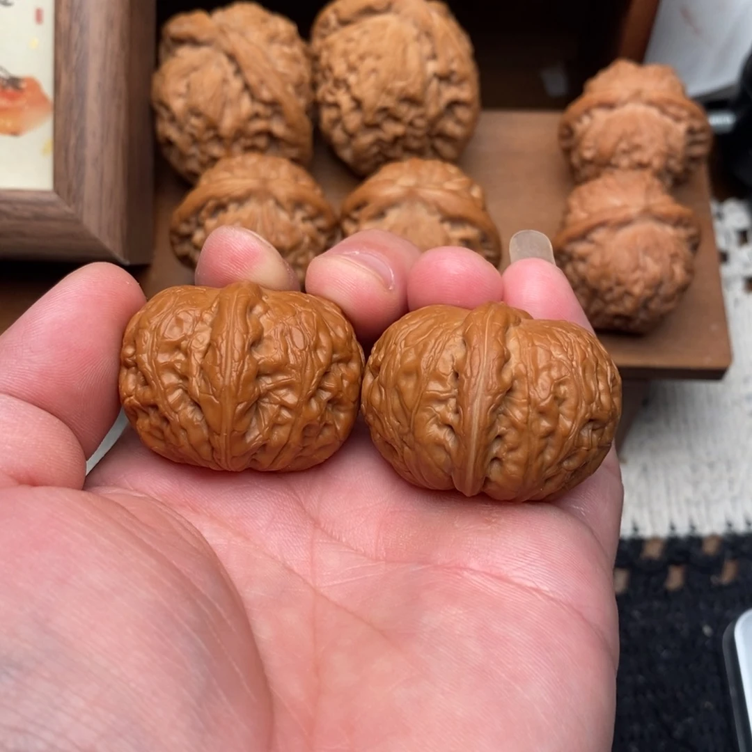 文玩核桃吊坠元宝35