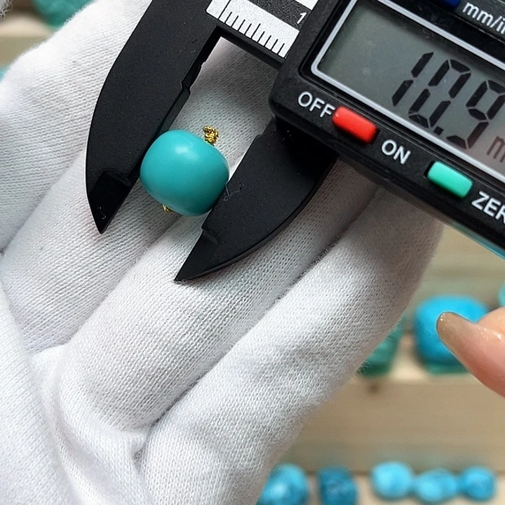 绿松石珠宝未镶嵌