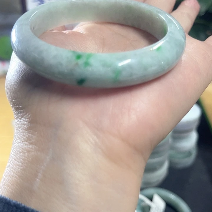 翡翠未镶嵌手镯纯天然缅甸翡翠手镯