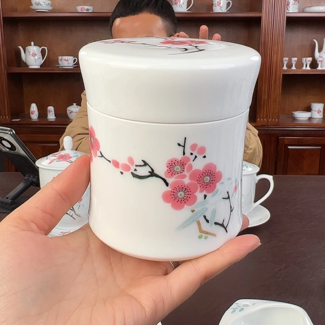 瓷纪念版 红梅烟筒