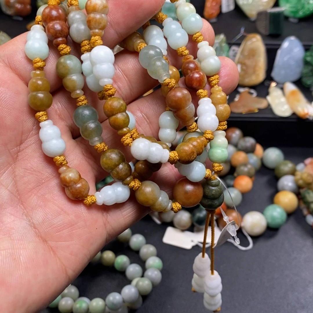 翡翠未镶嵌手串葫芦