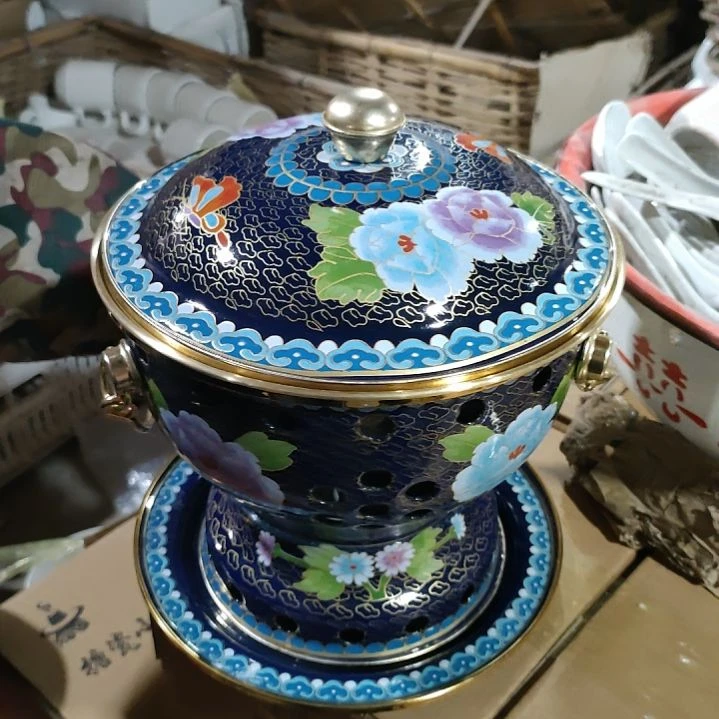 摆件陶瓷盘子碗啥都有