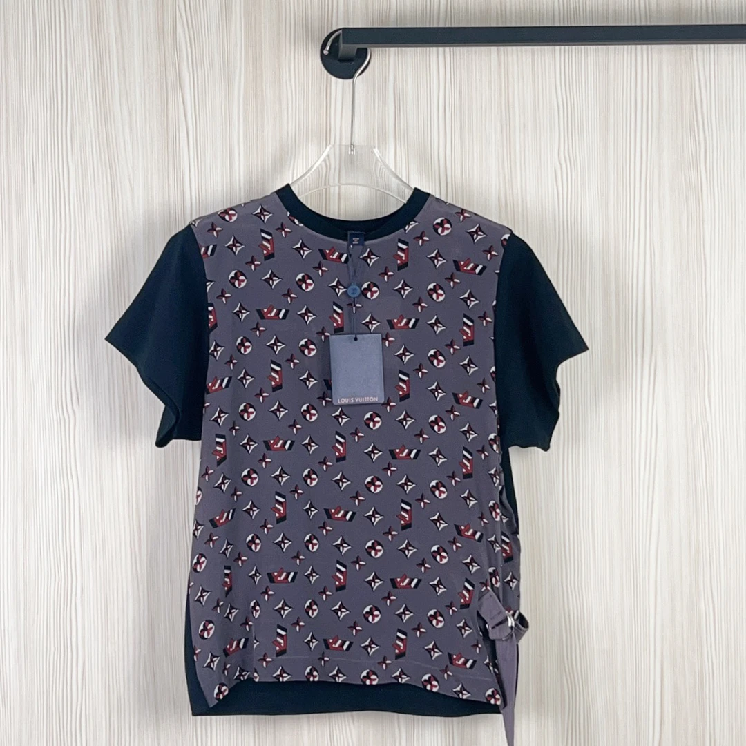 全新未使用 LouisVuitton/路易威登 短袖码M/GSS20414