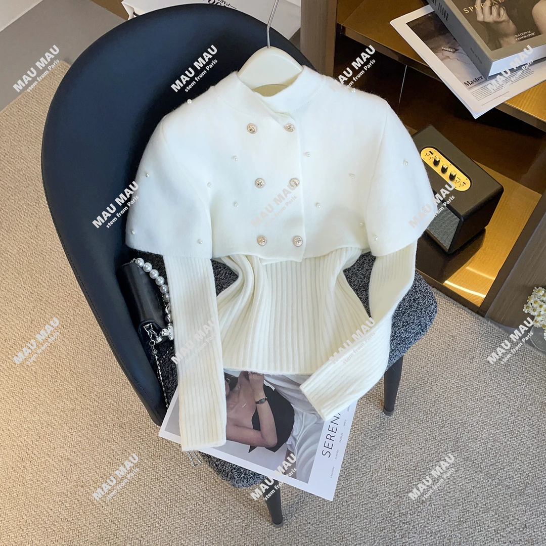 2026年新款法式双排扣斗篷百搭显瘦保暖针织长袖DY9050