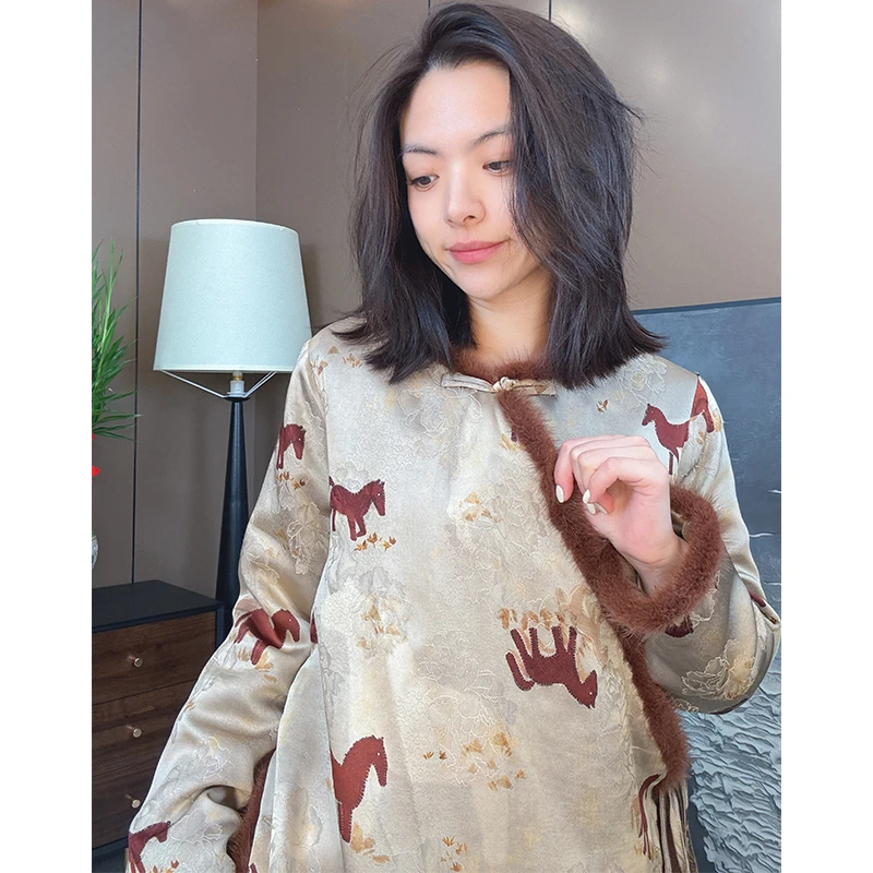 【美美新中式】轻奢复古保暖长袖貂毛拼接小众国风提花夹棉上衣6817