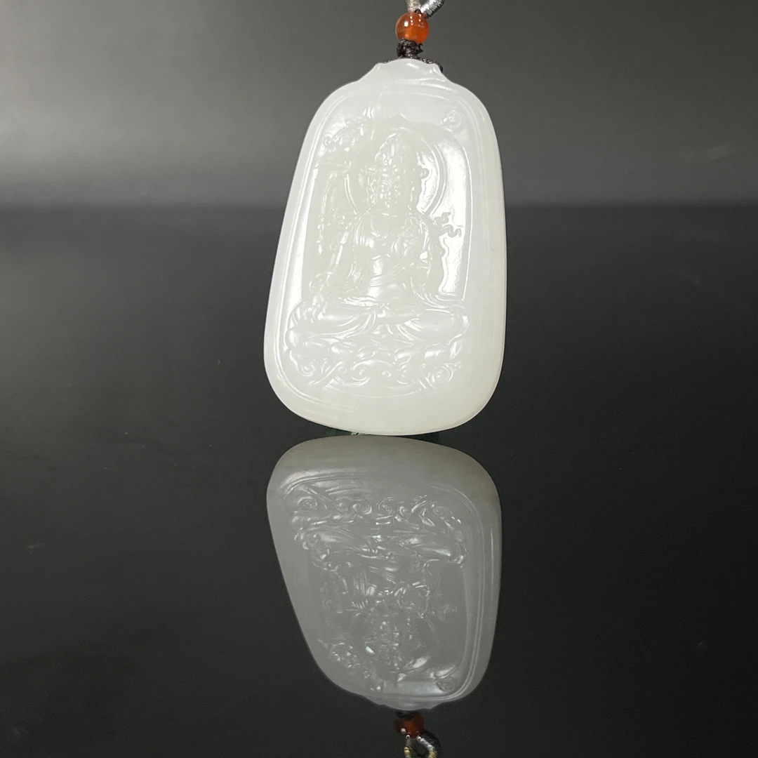 1026GC133和田玉挂件