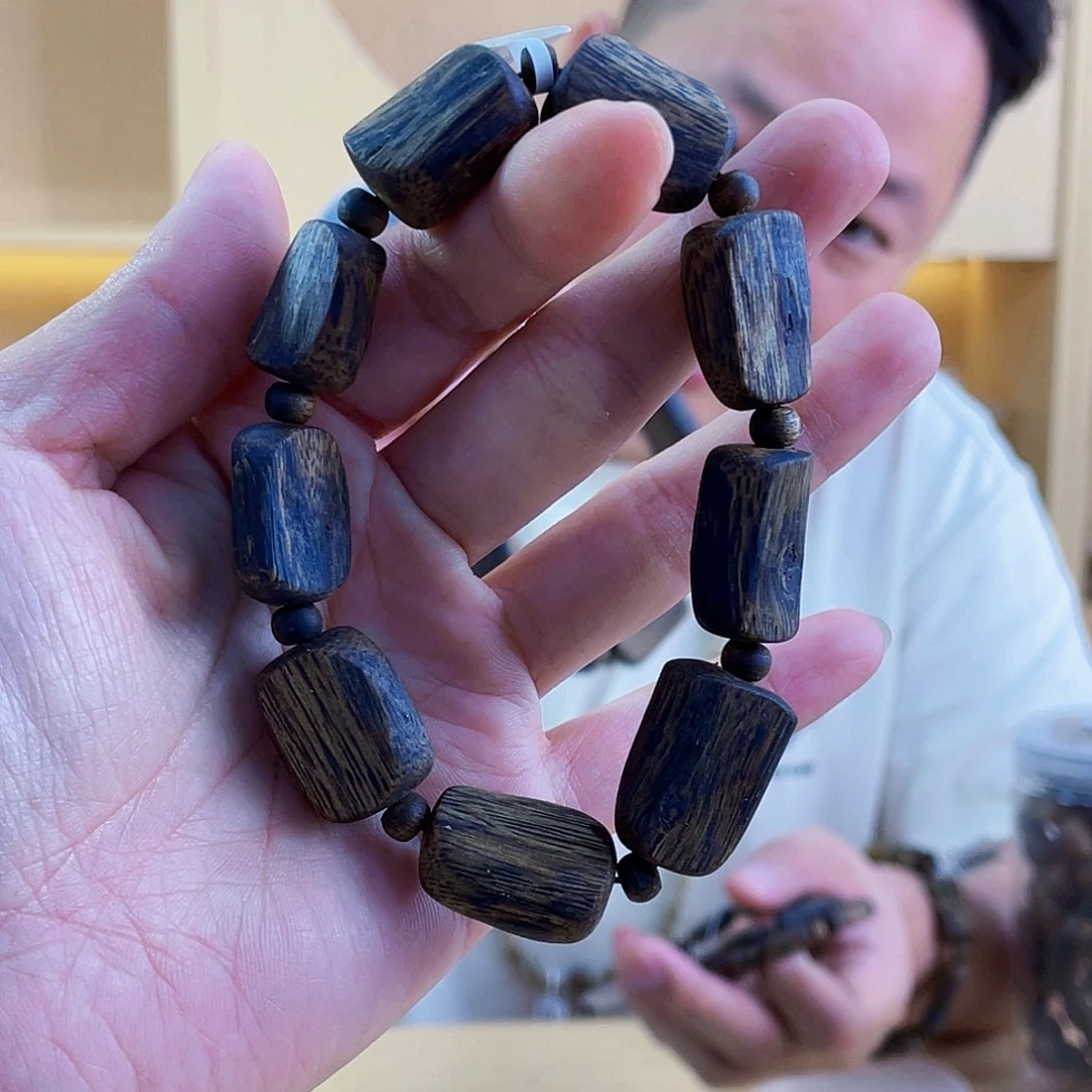 沉香碎屑沉香棋楠树心油随形单圈1.5/16克多样性发一