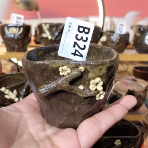 木有一点点的小姐姐