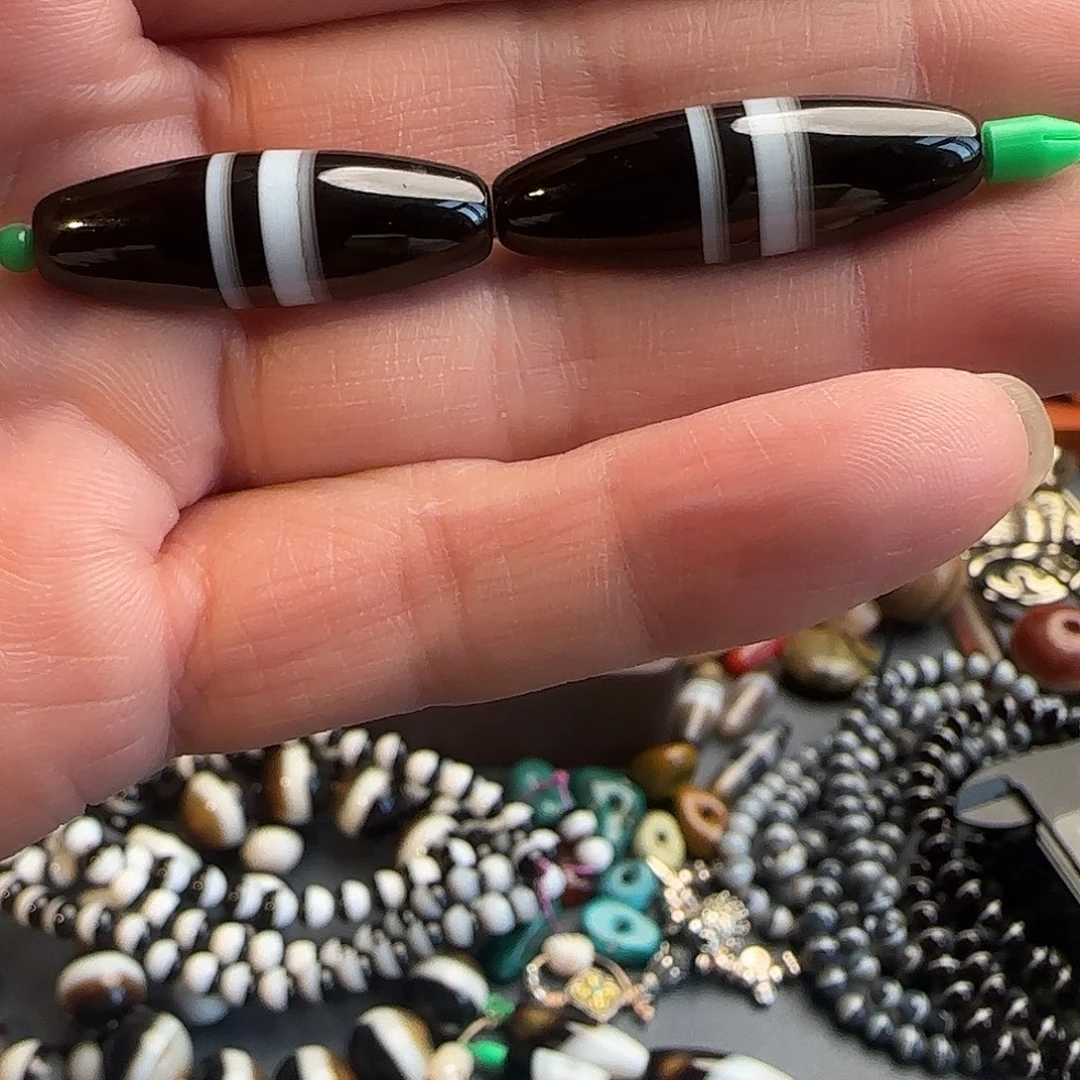 玛瑙/玉髓合金颈饰线珠中间比例