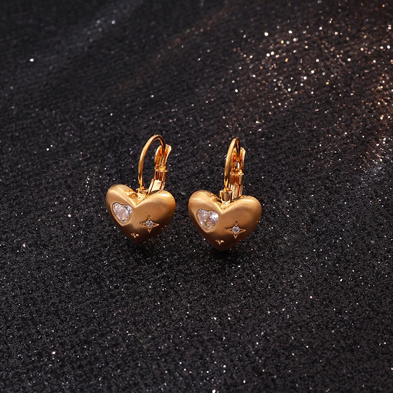 铜合金耳饰 《货号9613》爱心拉丝工艺耳环