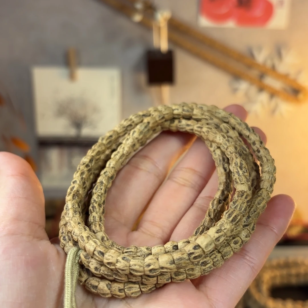 -***e吊坠柏香籽/百香籽