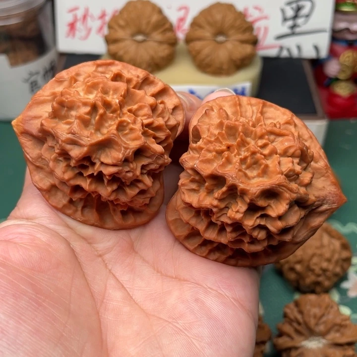 【闪购商品】文玩核桃吊坠49帝王