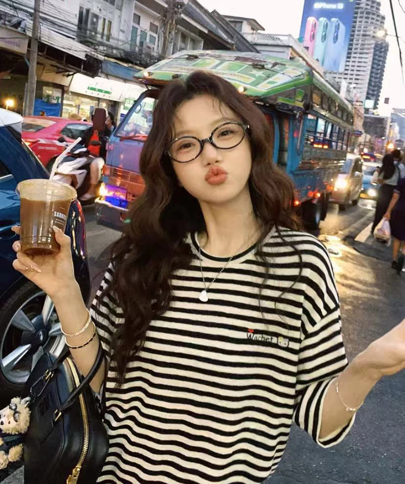 1668韩版条纹kitty猫短袖