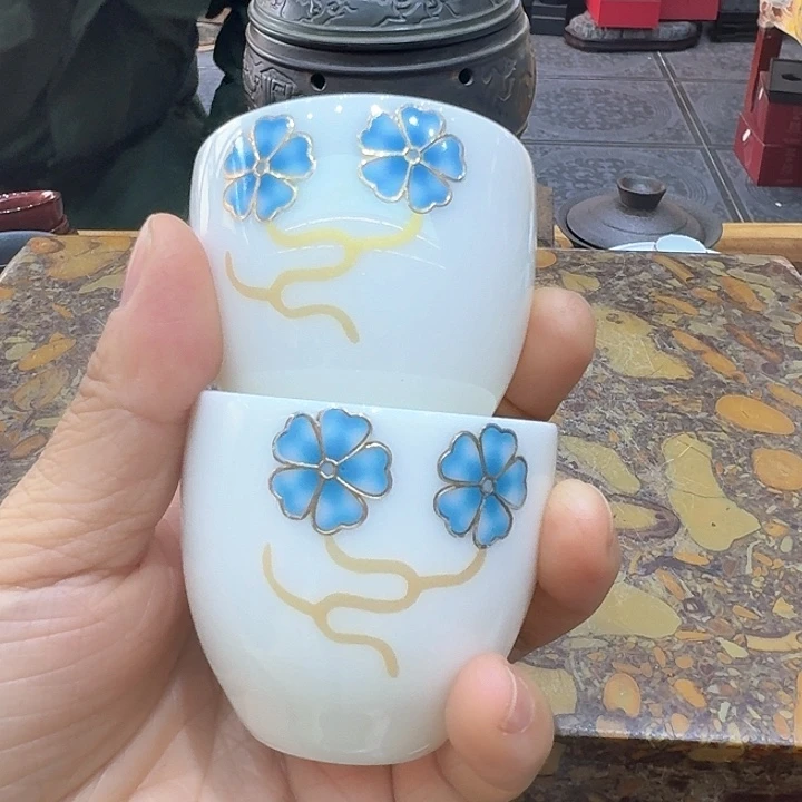 骨瓷杯一组。。。品茗